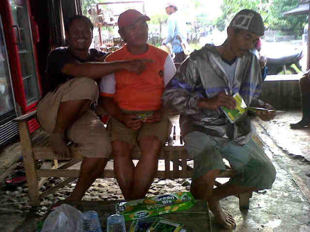 Kel Tani SRIKAYA III Curug Kandanghaur Siap Booming Tomat MB.........(y)